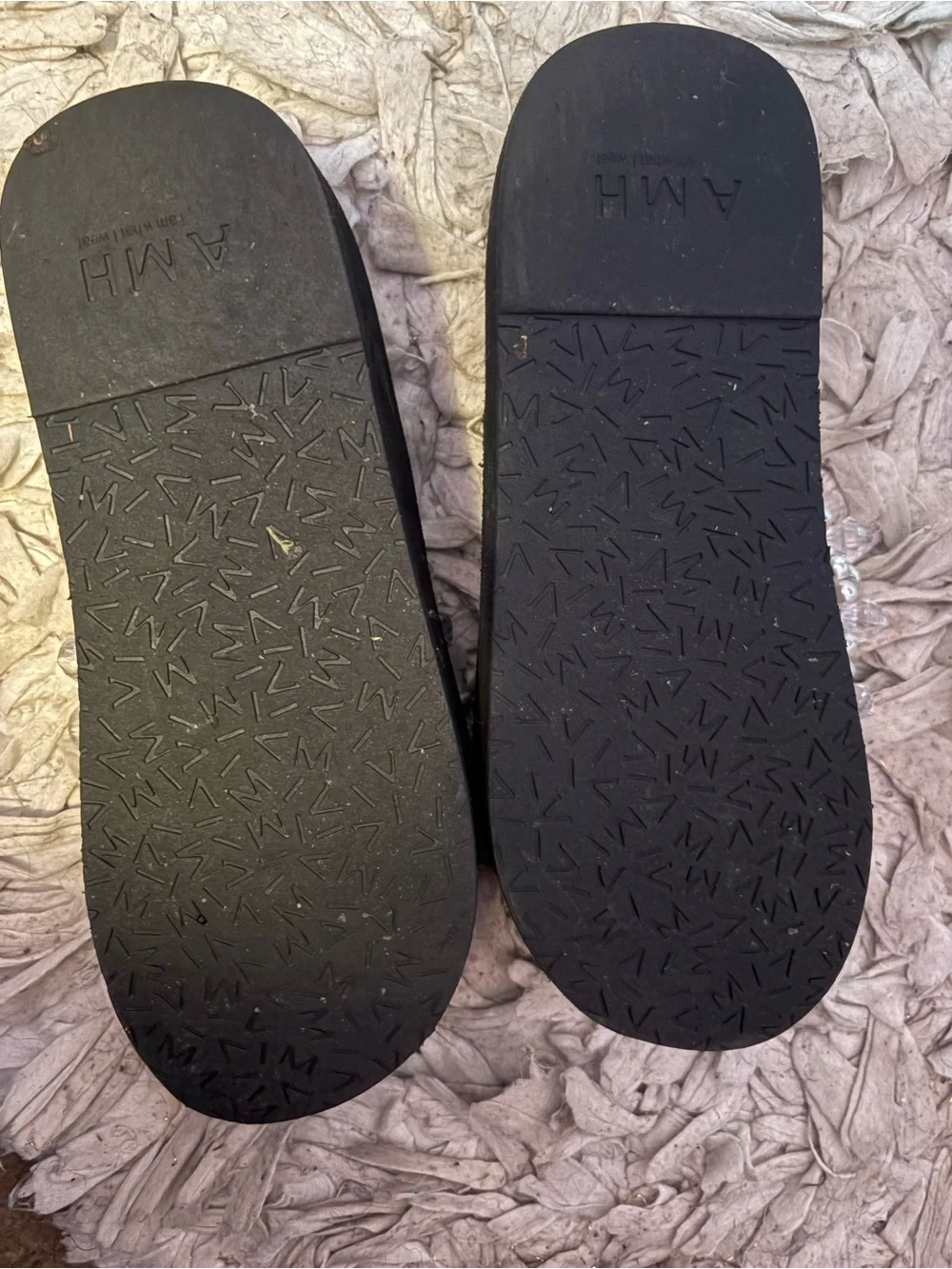 Hello kitty black platform flip flops